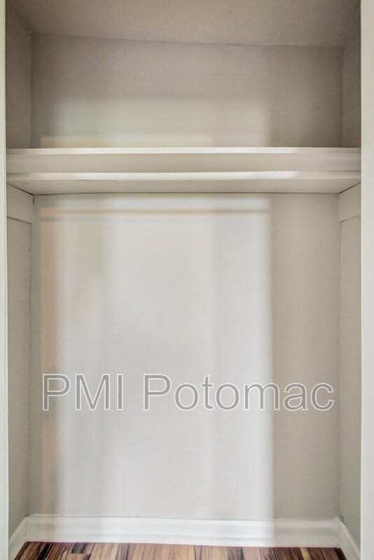 Building Photo - 834 N Stricker St