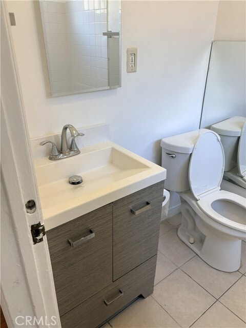 Building Photo - 1715 W Olympic Blvd