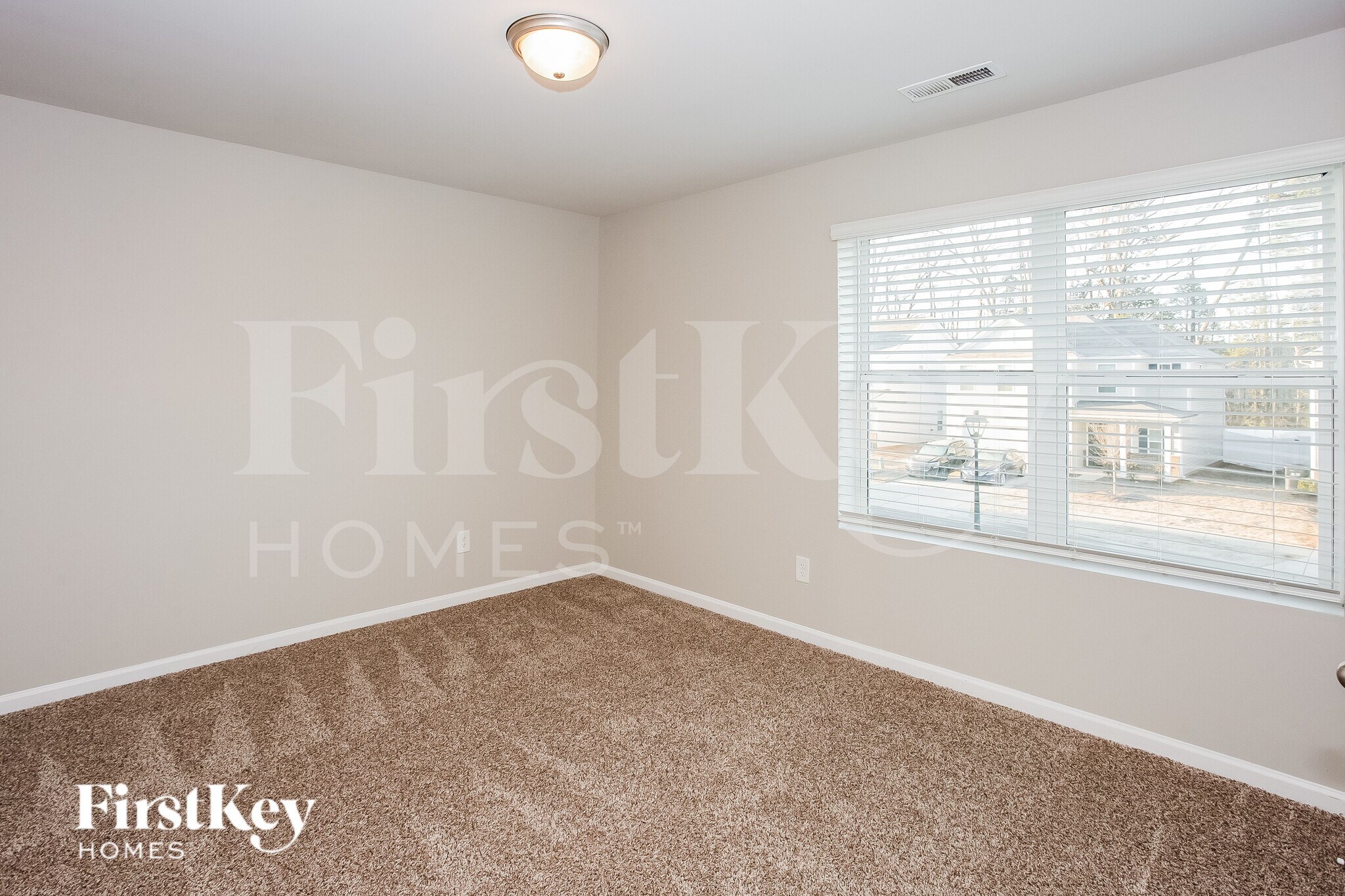 Building Photo - 9511 Hamel St