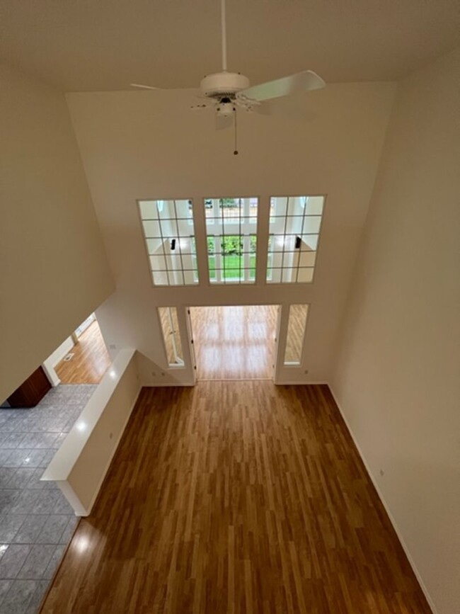 Building Photo - Beautiful 4 Bedroom Eagle River Home!