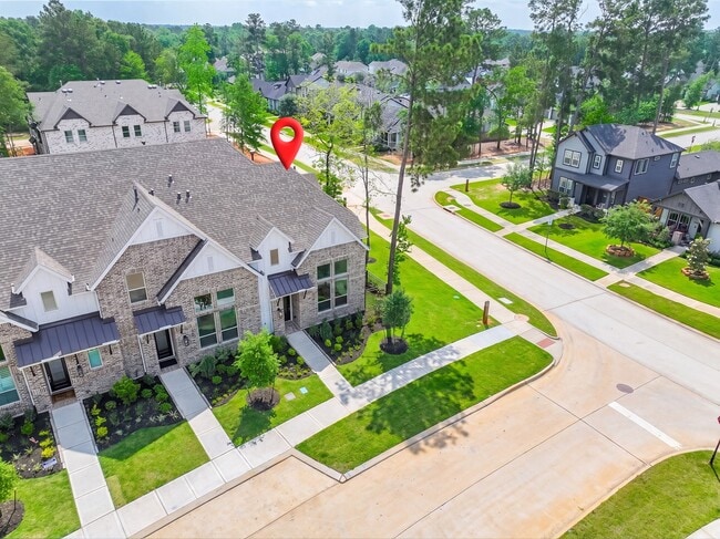 Building Photo - 304 Fields Ln