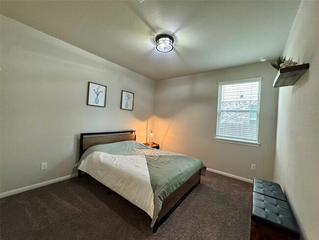 Building Photo - 9850 Copper Ranch Trail