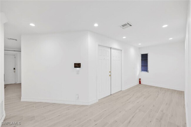 Building Photo - 1831 Palaco Grande Pkwy