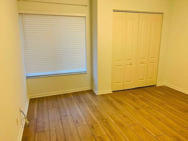 Building Photo - 9761 Boca Gardens Cir N