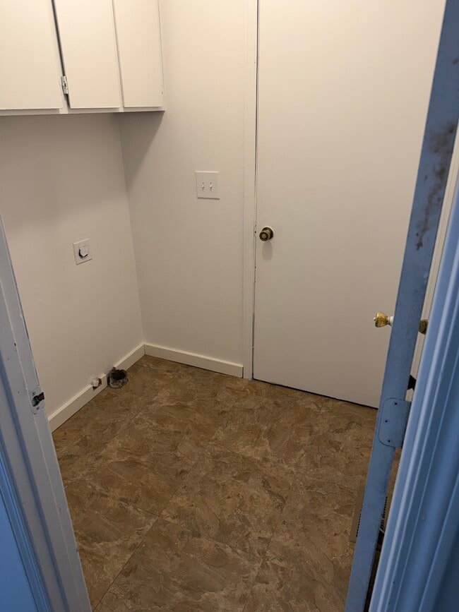 Building Photo - 1788 SW 5th St