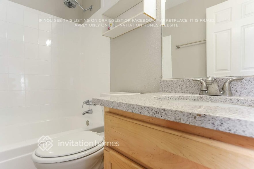 Building Photo - 19418 E Purdue Cir