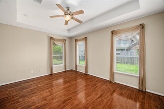 Building Photo - 11402 Bucks Bridge Ln