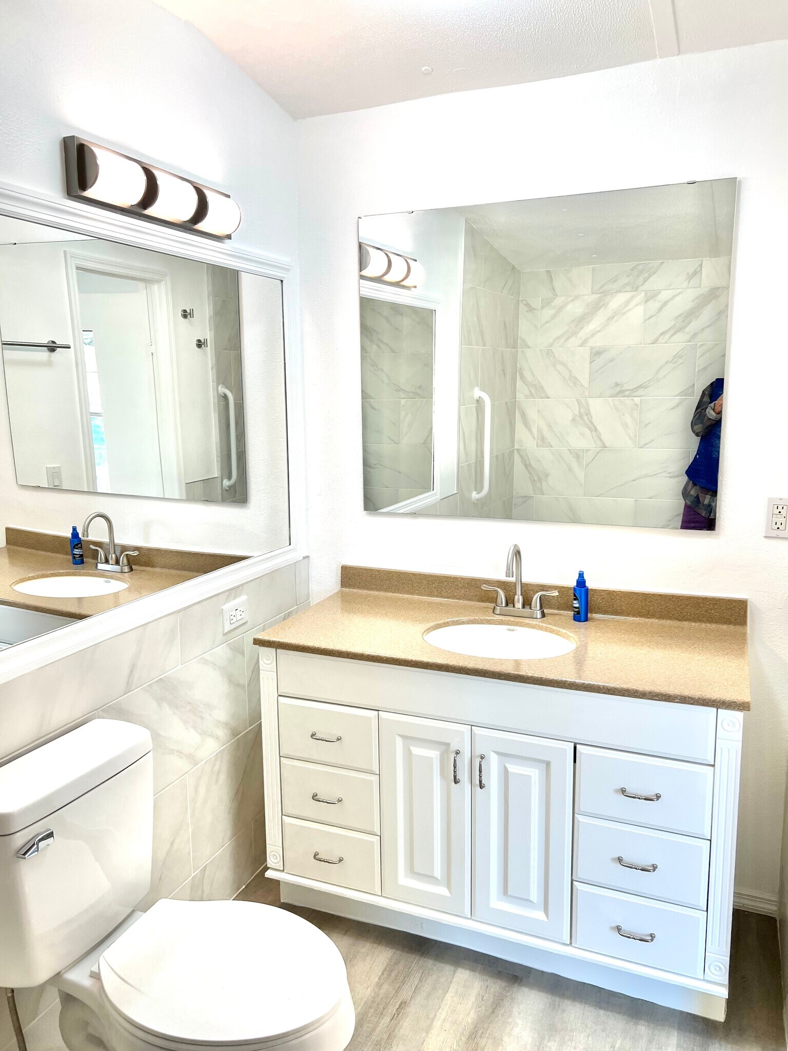 Building Photo - 14051 SE 63rd Ter