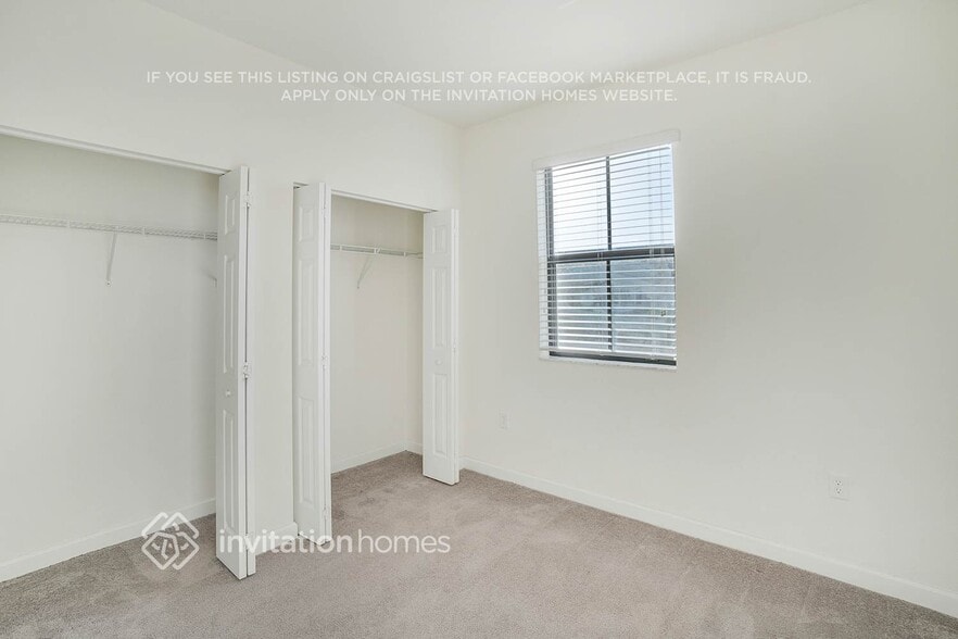 Building Photo - 10489 W 33rd Way