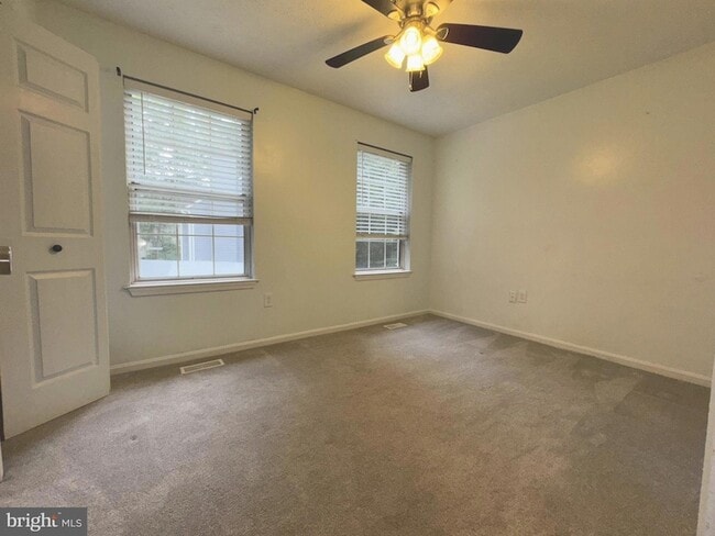 Building Photo - 4120 Lancaster Cir