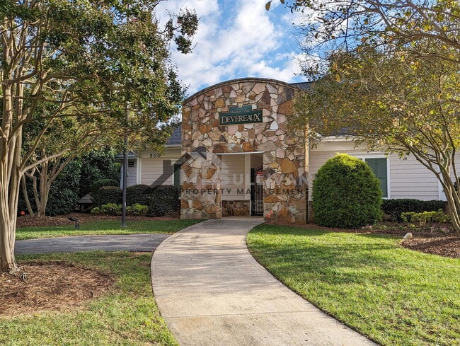 Building Photo - 109 Wakehurst Dr