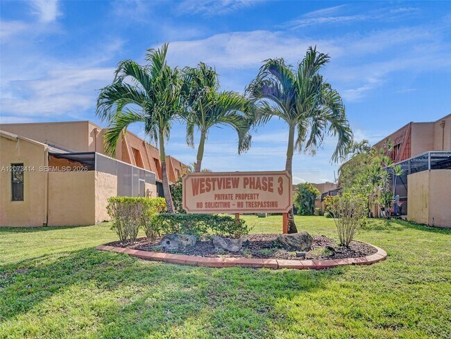 Building Photo - 9148 Lime Tree Ln