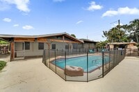 Building Photo - 5612 Harding St