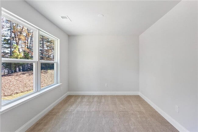 Building Photo - 425 Greyfield Dr