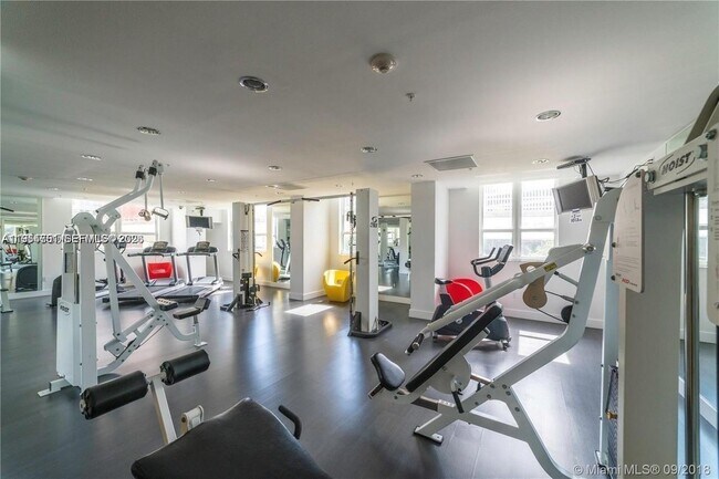 Building Photo - 234 NE 3rd St