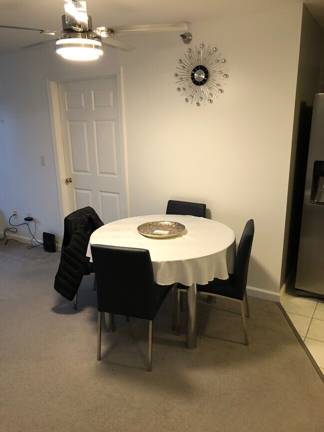 303 Lime Kiln Rd 303 Lime Kiln Rd South Burlington VT 05403