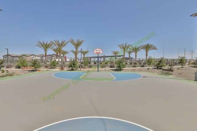 Building Photo - Pet Friendly 5 bed/3 bath in the Hawes Crossing Community of East Mesa