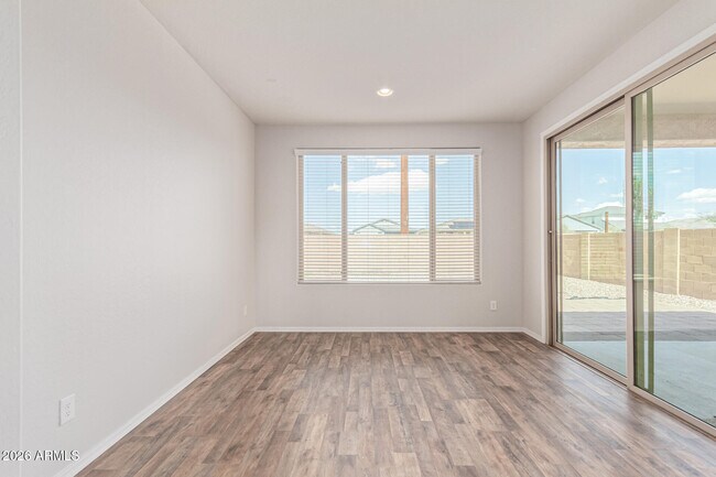Building Photo - 1130 W Danish Red Trail