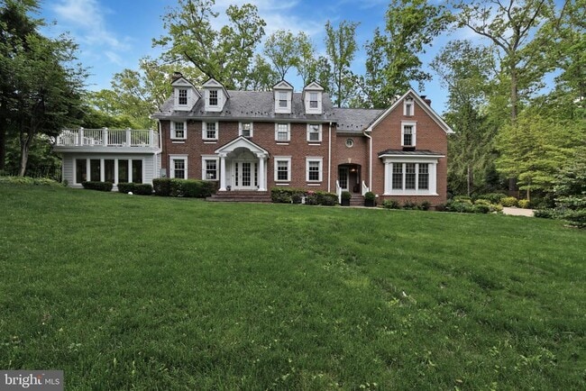 Building Photo - 6907 Bradley Blvd