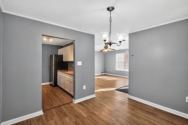 Building Photo - 3909 Hems Ct