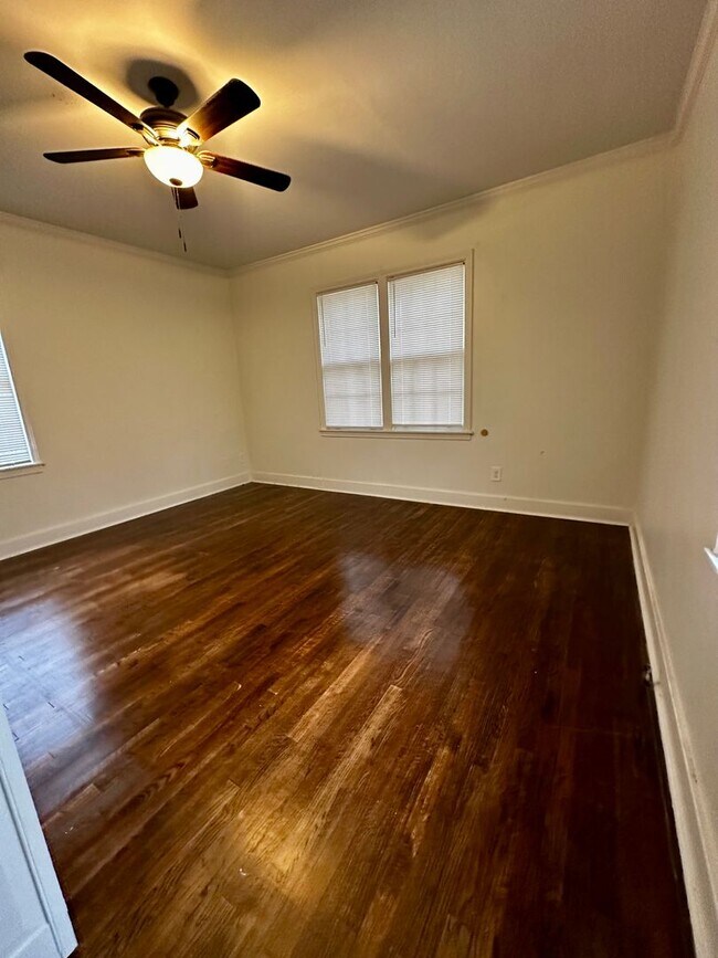 Building Photo - COMING SOON!!! Beautifully Renovated 3 bed/ 2 Bath in North Jackson