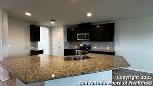 Building Photo - 11907 Sapphire River
