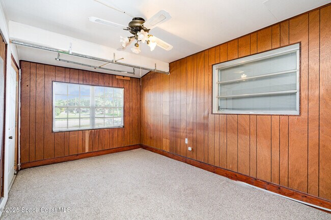 Building Photo - 2677 Sarno Rd