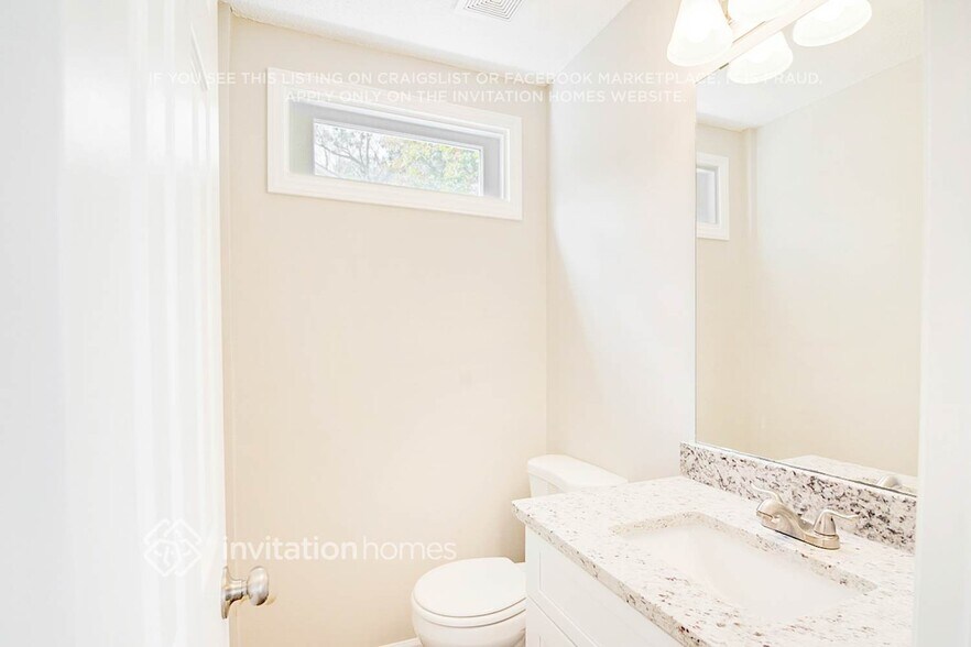 Building Photo - 524 Bluestone Rd