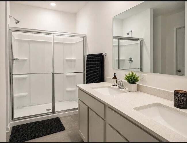 Building Photo - 4158 Tingle Dr