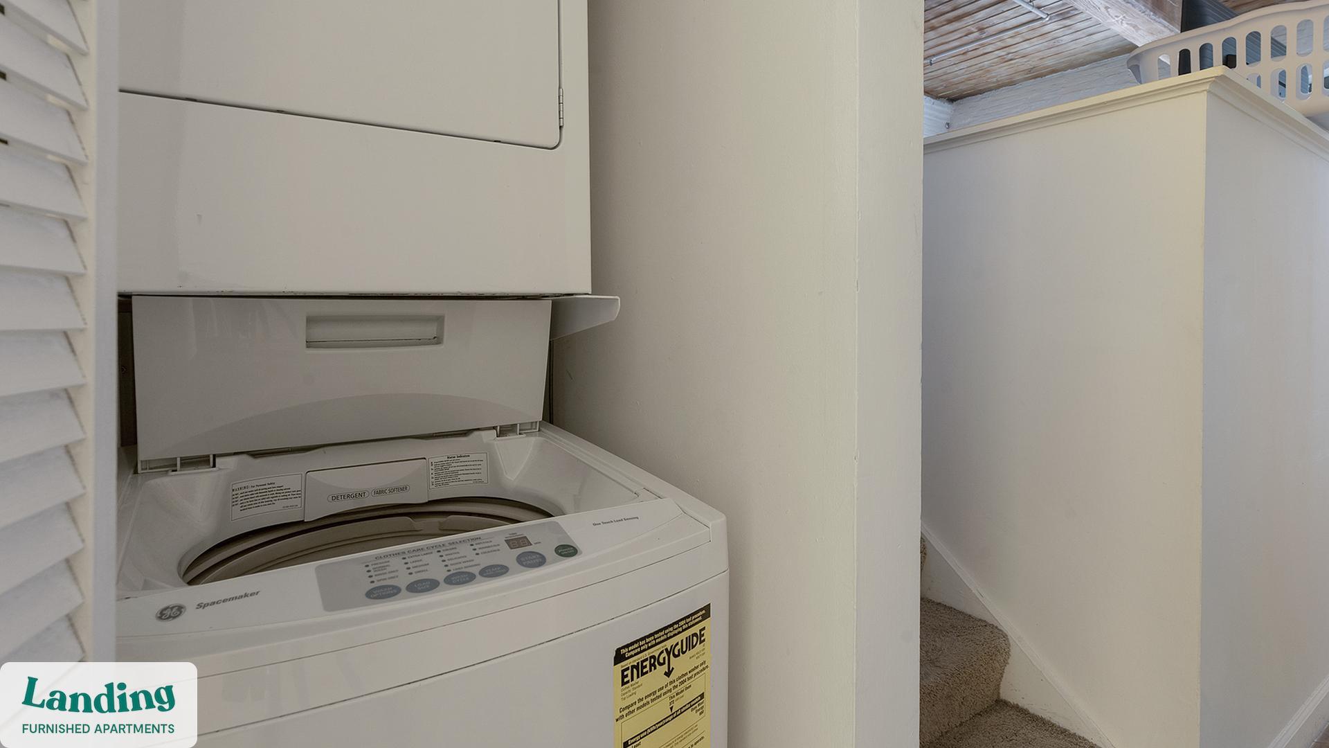 Building Photo - 121 S Fremont Ave