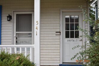 Building Photo - Varsity Management