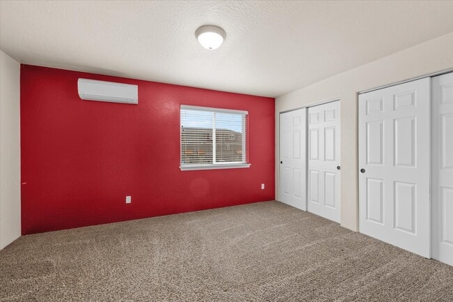 Building Photo - 7870 Phaedra Ln