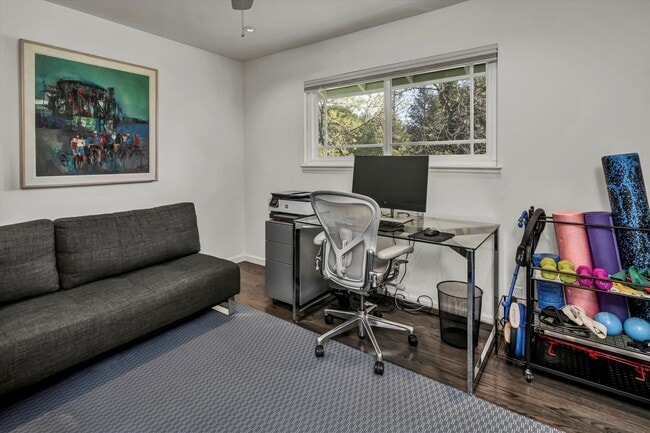 Building Photo - 1790 McKinley Rd