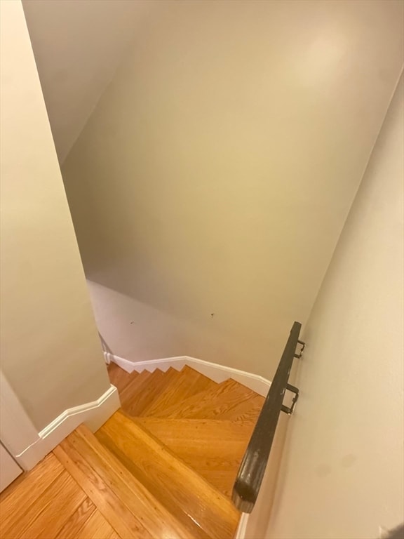 Building Photo - 15 Englewood Ave