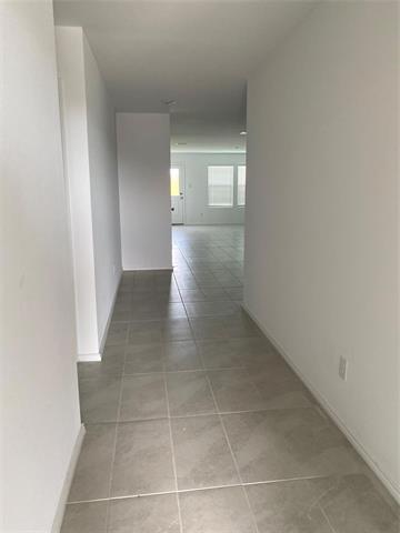 Building Photo - 5923 Wedgemere Dr