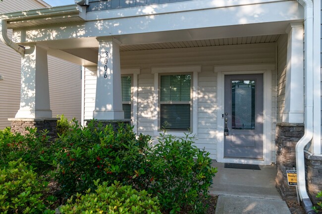 Building Photo - Spacious & Elegant 4 Bedroom Home in Fort ...