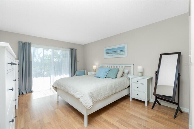 Building Photo - 1358 Rock Dove Ct