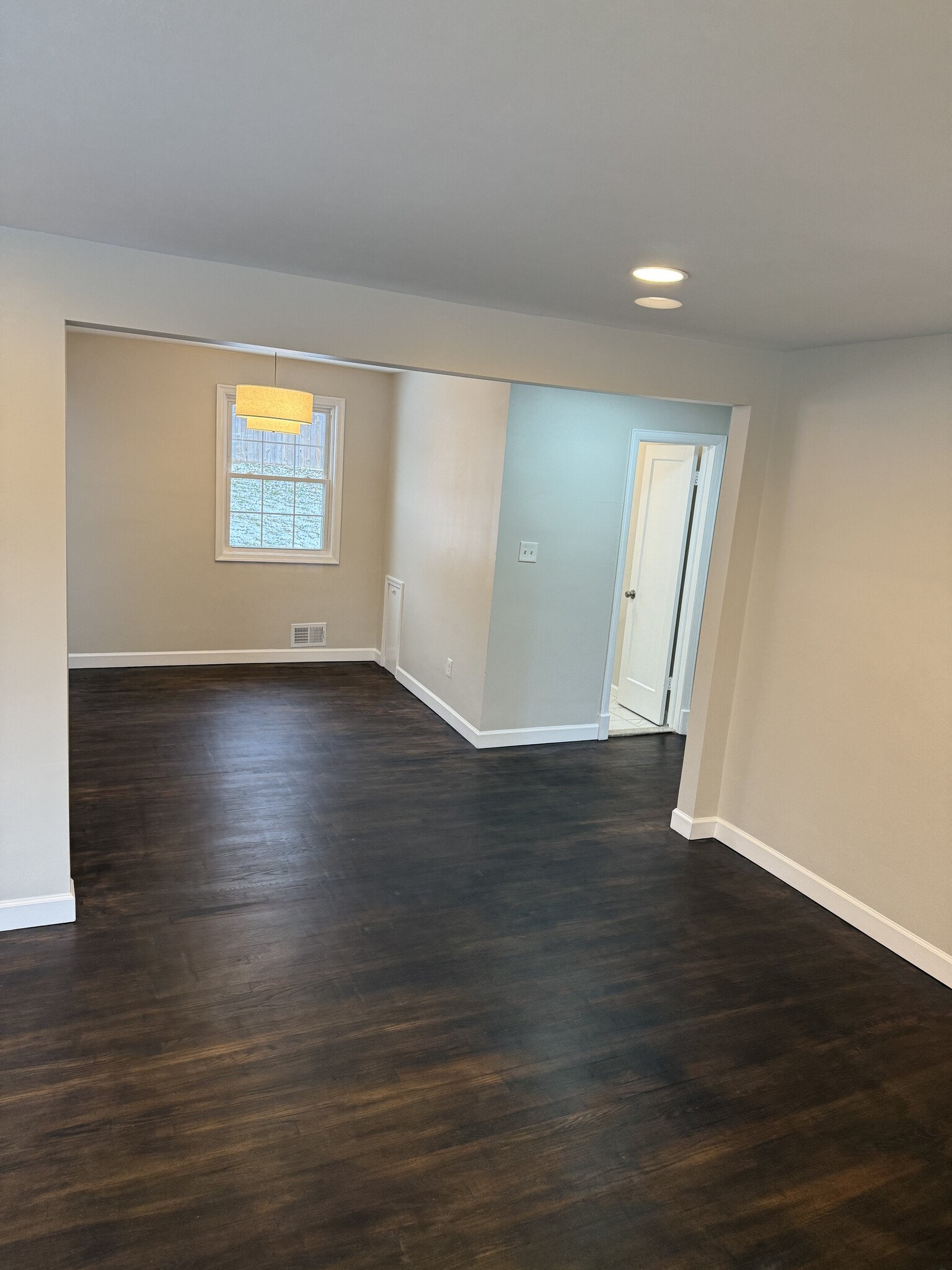 Dining room from front door - 4915 Strathmore Ave
