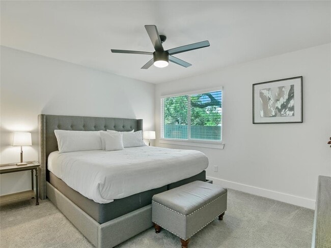 Building Photo - 3601 Ambleside Dr