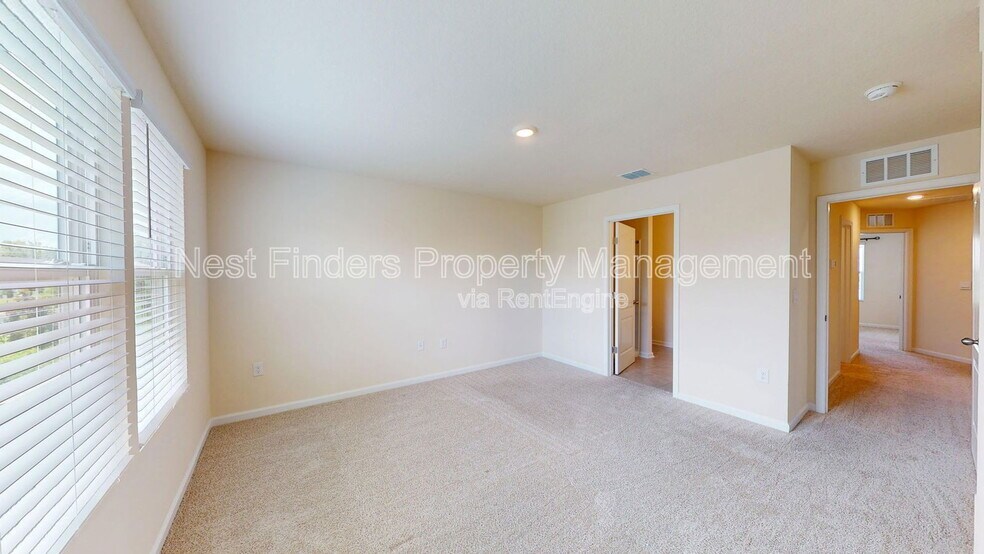 Building Photo - 102 Pomona Wy