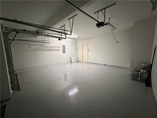 Building Photo - 4805 Carriage Bridge Ln