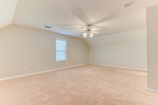 Building Photo - 4135 Fox Brush Dr