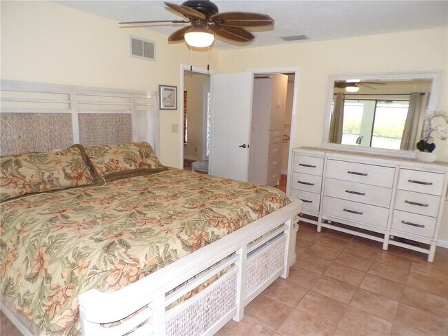 Building Photo - 1412 Grebe Ct