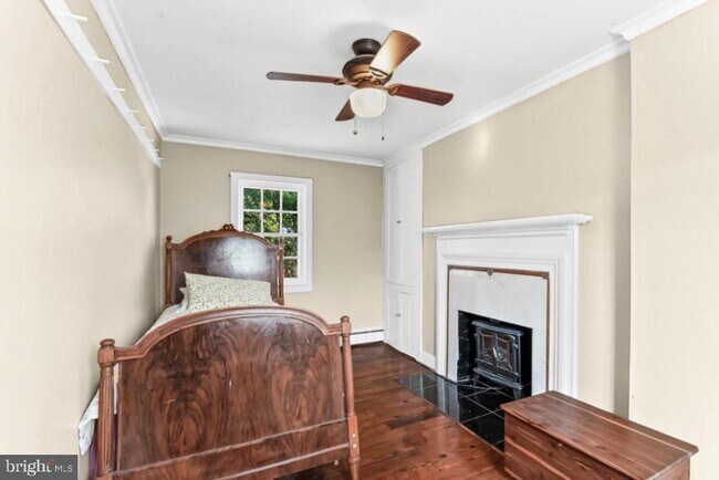 Building Photo - 990 Chesterville Rd