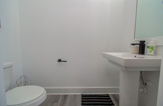 Building Photo - 8325 Springwood Crk Ln