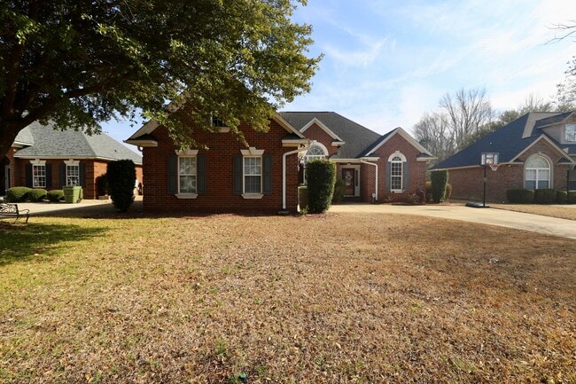 Building Photo - 1855 Beachforest Way