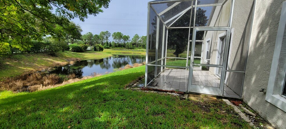 Building Photo - 268 Gala Cir