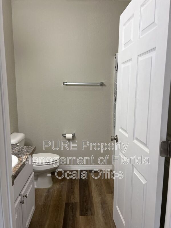 Building Photo - 4288 SW 140th Street Rd