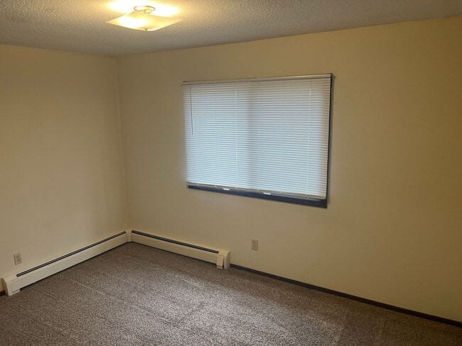 Building Photo - 2010 Greysolon Rd