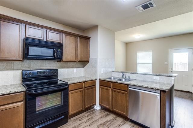 Building Photo - 1205 Savannah Ridge Dr